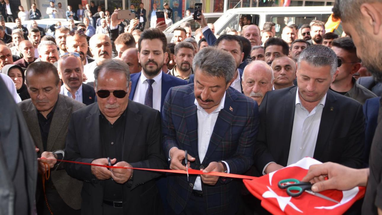 Babat Aşiret Ağası Şehmuz Babat, Yatırım ve Sosyal Projeleriyle Bölgesinde İz Bırakıyor