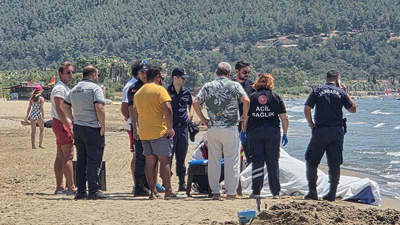 Pamucak Sahili’nde Korkunç Olay! Kıyıda Erkek Cesedi Bulundu