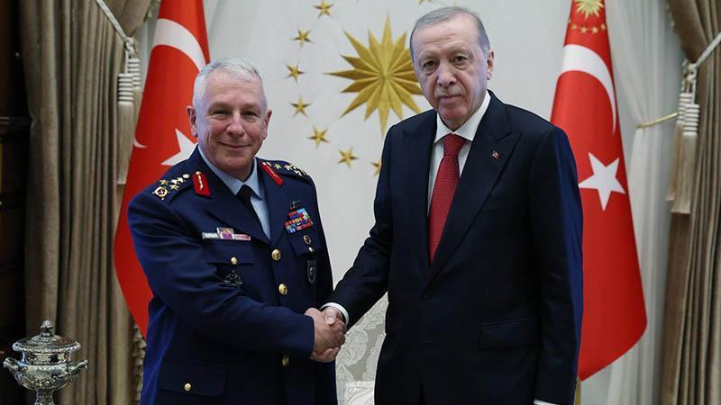 YAŞ Sonrası Külliye’de Veda Görüşmesi