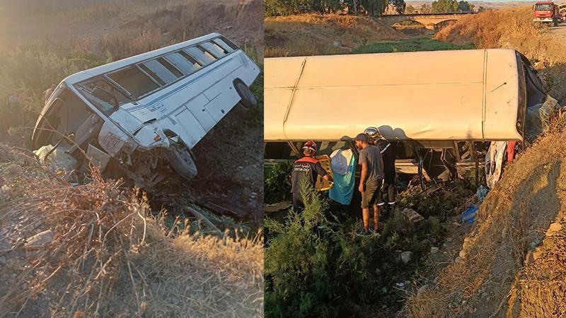 Cezayir’de yolcu otobüsü şarampole devrildi: 6 ölü, 22 yaralı