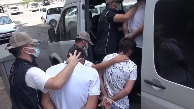 DİYARBAKIR’DA ‘KUÇE AMED’ GRUBUNA OPERASYON: 3 ŞÜPHELİ TUTUKLANDI