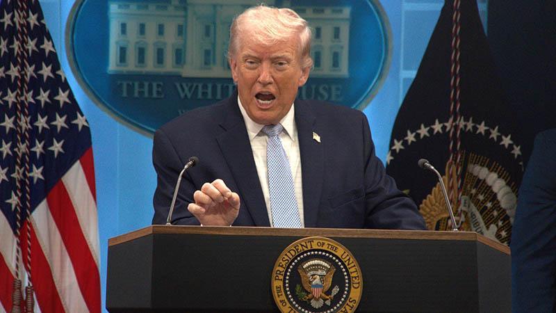 Trump’tan İran Açıklaması: “Hürmüz Boğazı’nda Tam Kontrole Sahibiz”