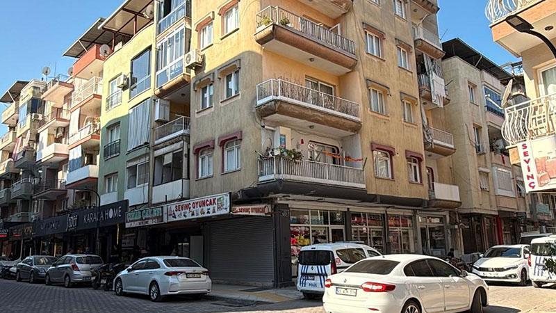 Turgutlu’da eşini boğmaya çalışan erkek tutuklandı, kadın hayatını kaybetti