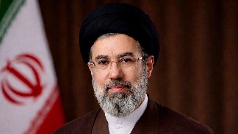 İran lideri Hamaney’den ekonomi mesajı: “Doların rolü azaltılmalı”