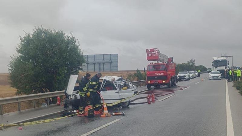 Beylikova kavşağında feci kaza: Otomobildeki 2 kişi yaşamını yitirdi