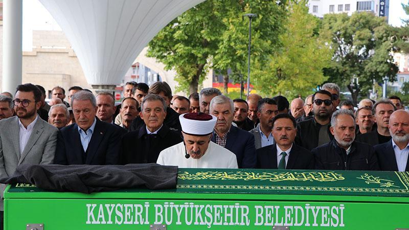 Abdullah Gül’ün amcası Mustafa Gül son yolculuğuna uğurlandı