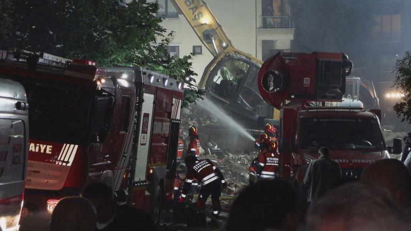 Maltepe’de çöken binada enkaz altında kalan 3 kişinin kimliği belli oldu