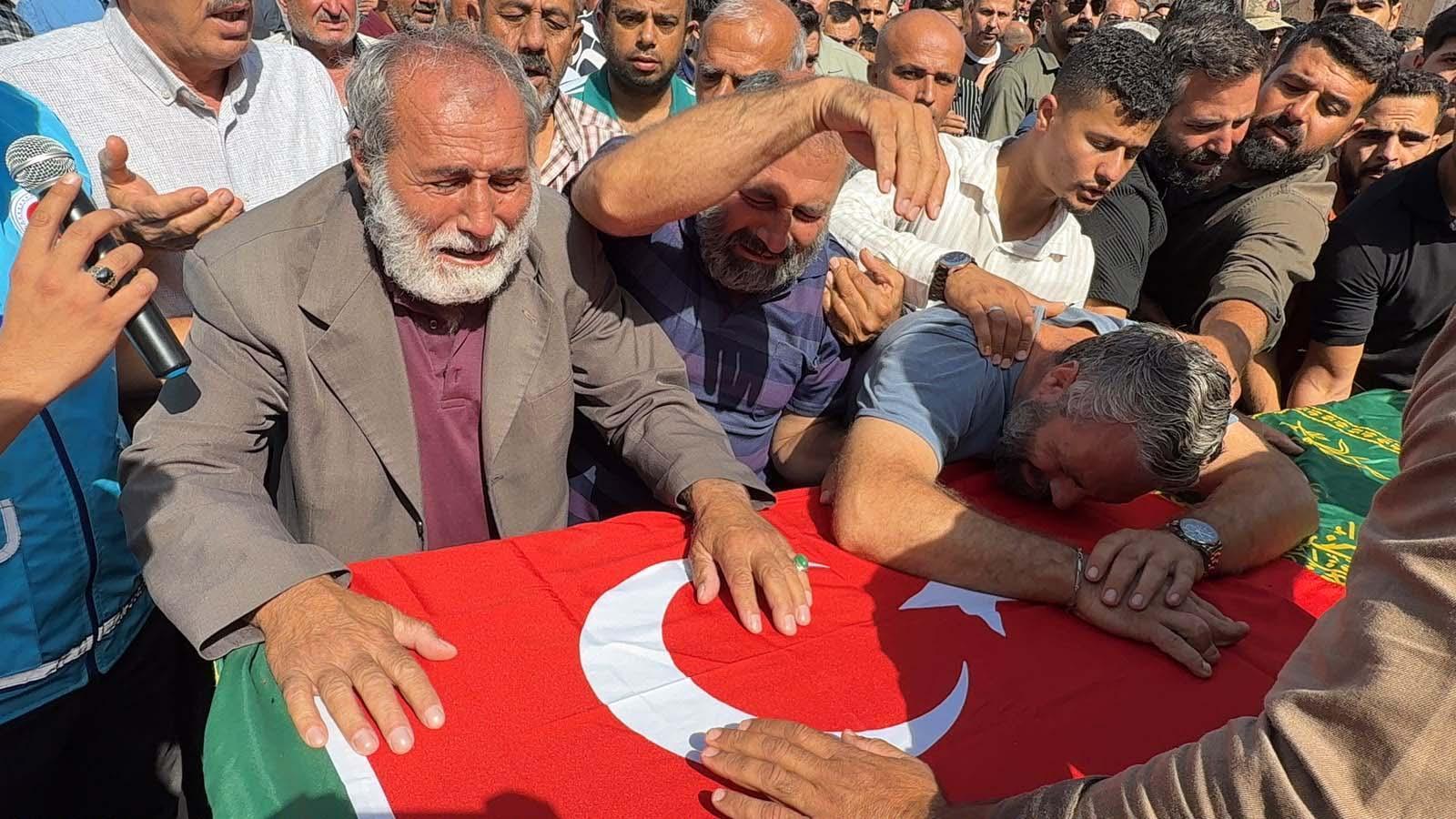 Girne’deki Gemi Kazasında Hayatını Kaybeden Mustafa Demir Toprağa Verildi