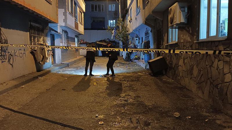 15 yıl 5 ay hapis cezasıyla aranan firariyi yakalamak isteyen polise ateş açıldı