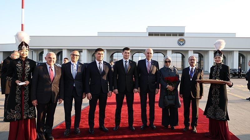Numan Kurtulmuş, TÜRKPA 15’inci Genel Kurulu için Bişkek’e gitti