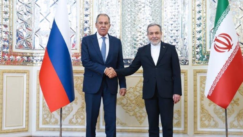 Lavrov, İran’da Arakçi ile görüştü