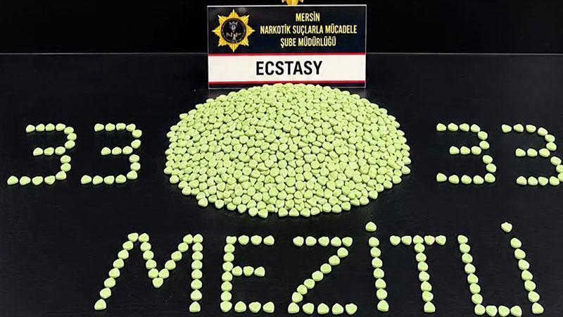 Mersin’de ekmek fırınına uyuşturucu operasyonu: 4 bin 800 sentetik ecza ele geçirildi