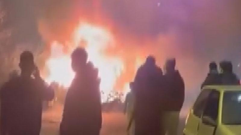 Arnavutköy’de çiçekçi dükkanında yangın: İş yeri kullanılamaz hale geldi
